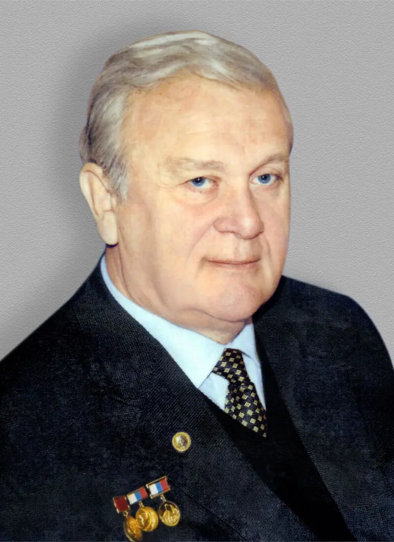 Светлов Владимир Григорьевич